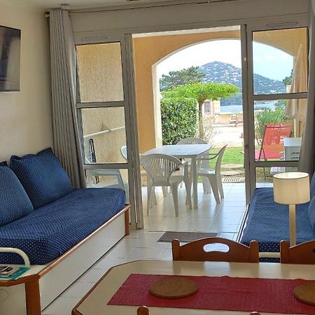 Agay Cap Esterel, Le Village Belvedere T2 Climatise Rez-De-Jardin, Vue Mer, Piscine Et Parking Inclus Saint-Raphael  Bagian luar foto