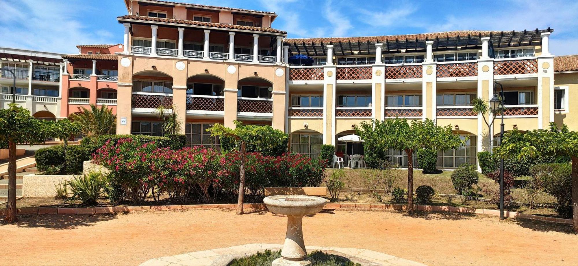 Agay Cap Esterel, Le Village Belvedere T2 Climatise Rez-De-Jardin, Vue Mer, Piscine Et Parking Inclus Saint-Raphael  Bagian luar foto